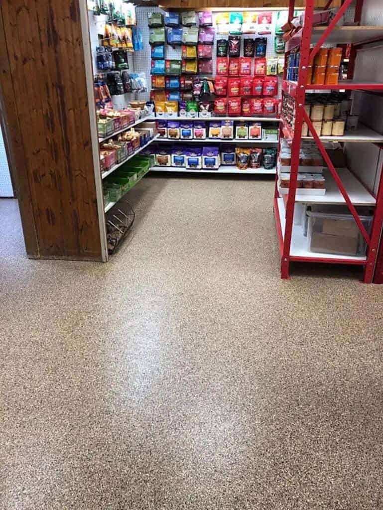 Storage room with a full-flake polyaspartic and epoxy coatings. 